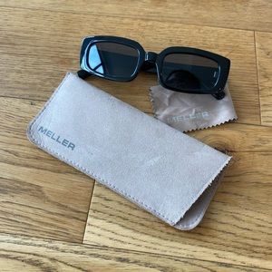 Meller Konata All Black